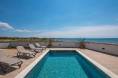 CROATIA - Luxury villa at the sandy beach - PRIVLAKA