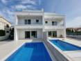 CROATIA - Three-story apartment with pool - TRIBUNJ