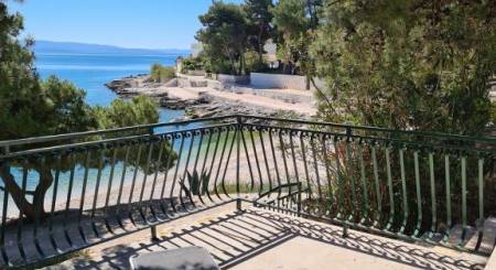 CROATIA - Apartmenthouse, 1st row from the sea - TROGIR - ČIOVO