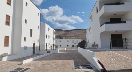 CROATIA -New 4-roomed apartments - GREBAŠTICA