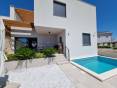 CROATIA - Modernly furnished semi-detached house - VODICE