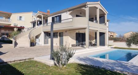 CROATIA - Beautiful family house with pool - VODICE