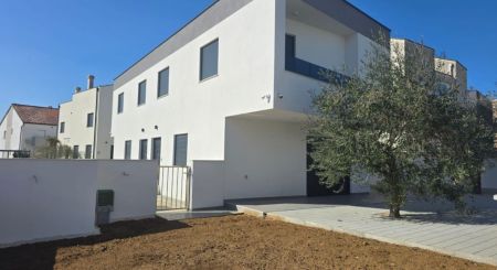 Sale Family house, Family house, Vrsi, Croatia Sale Family house, Family house, Vrsi, Croatia
